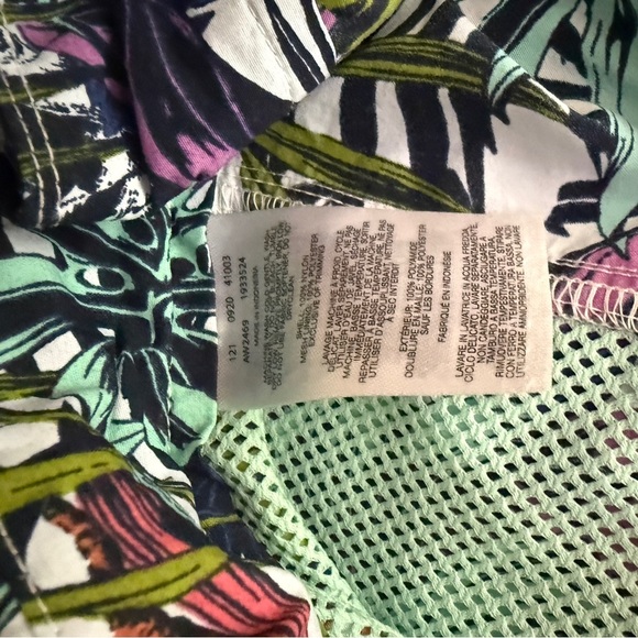 Like New Columbia Women’s Swim Trunks Floral Pattern Size 3X - Picture 5 of 5